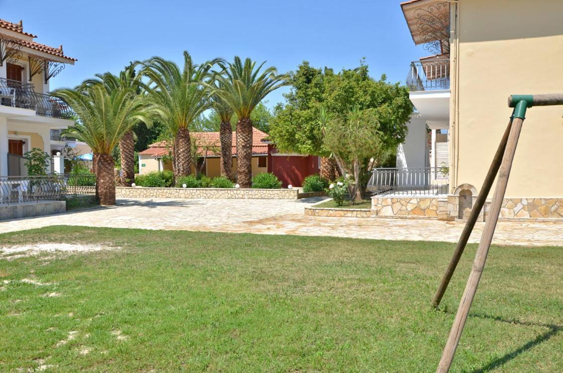 Sunny Garden Hotel Planos Exterior foto