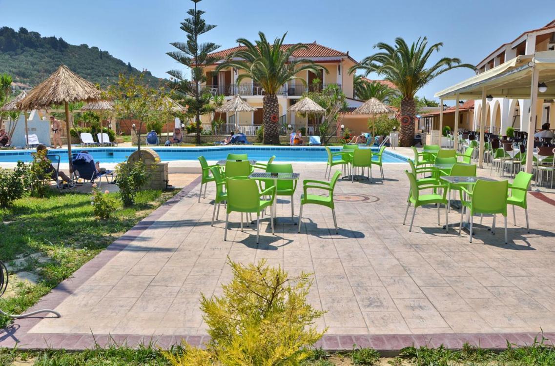 Sunny Garden Hotel Planos Exterior foto