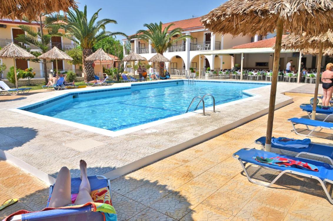 Sunny Garden Hotel Planos Exterior foto