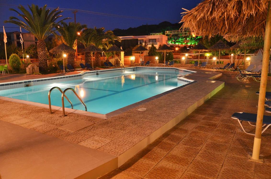 Sunny Garden Hotel Planos Exterior foto